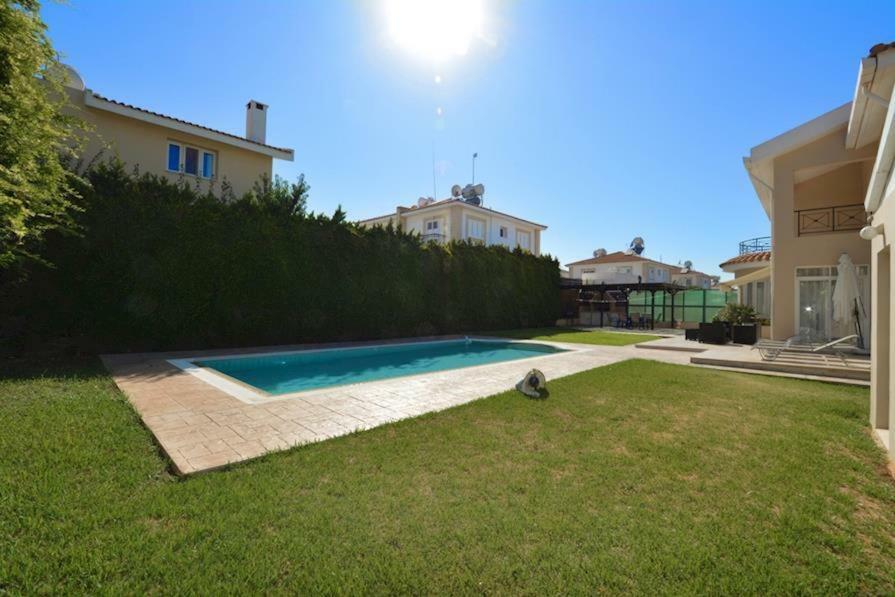 Villa Daryah Sirina Bay Protaras Exterior photo